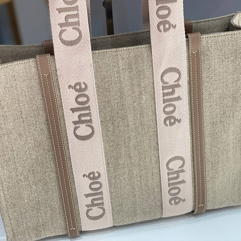 CHLOÉ LARGE TOTE BAG IN LINEN