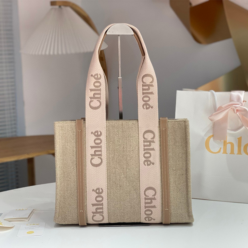 CHLOÉ WOODY TOTE BAG IN LINEN