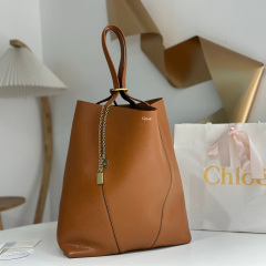 LARGE CHLOÉ SPIN TOTE BAG IN GRAINED LEATHER