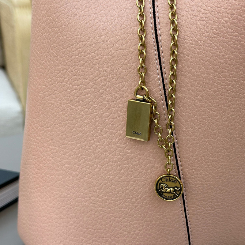 CHLOÉ SPIN TOTE BAG IN GRAINED LEATHER