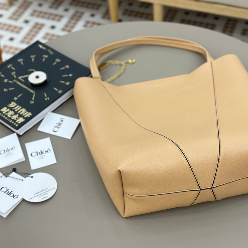 LARGE CHLOÉ SPIN TOTE BAG IN GRAINED LEATHER