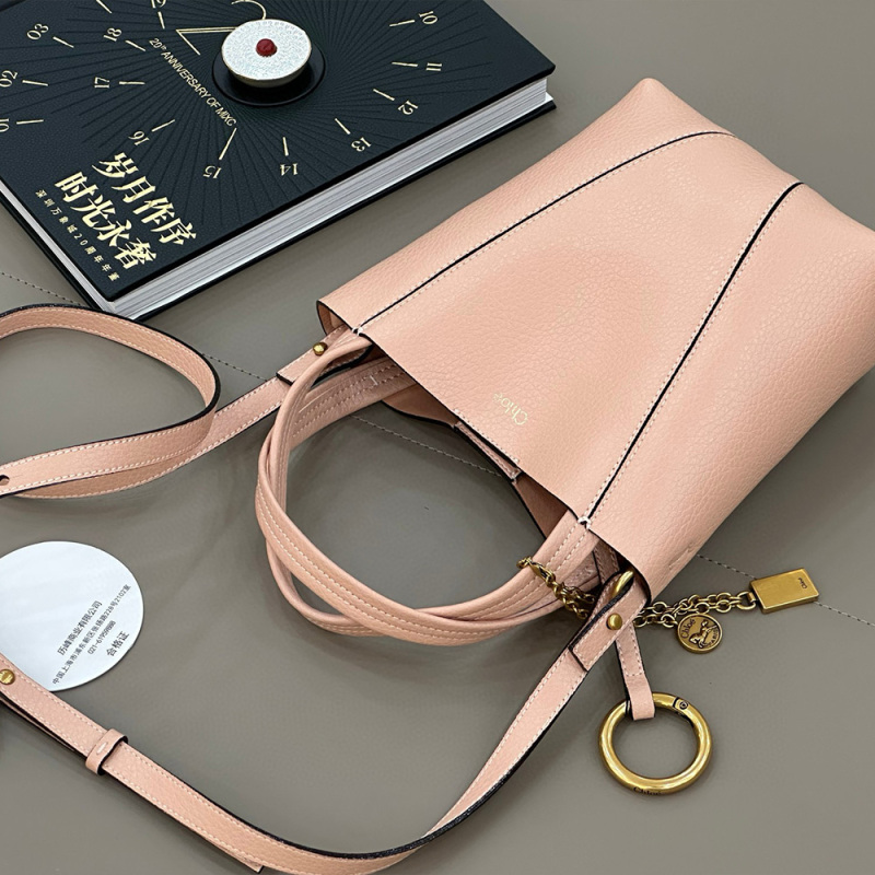 CHLOÉ SMALL CHLOÉ SPIN TOTE BAG IN GRAINED LEATHER