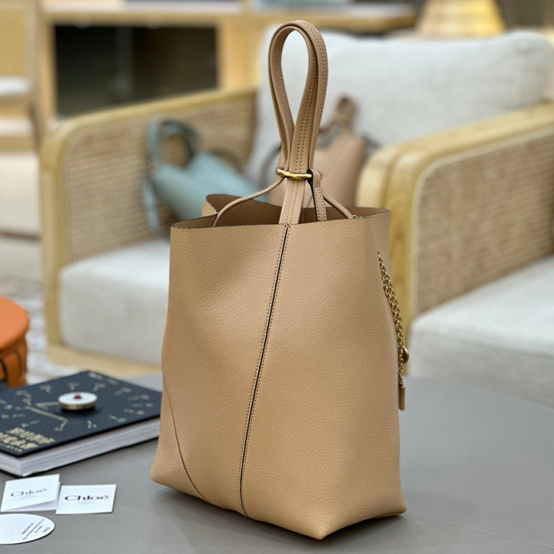 CHLOÉ SPIN TOTE BAG IN GRAINED LEATHER
