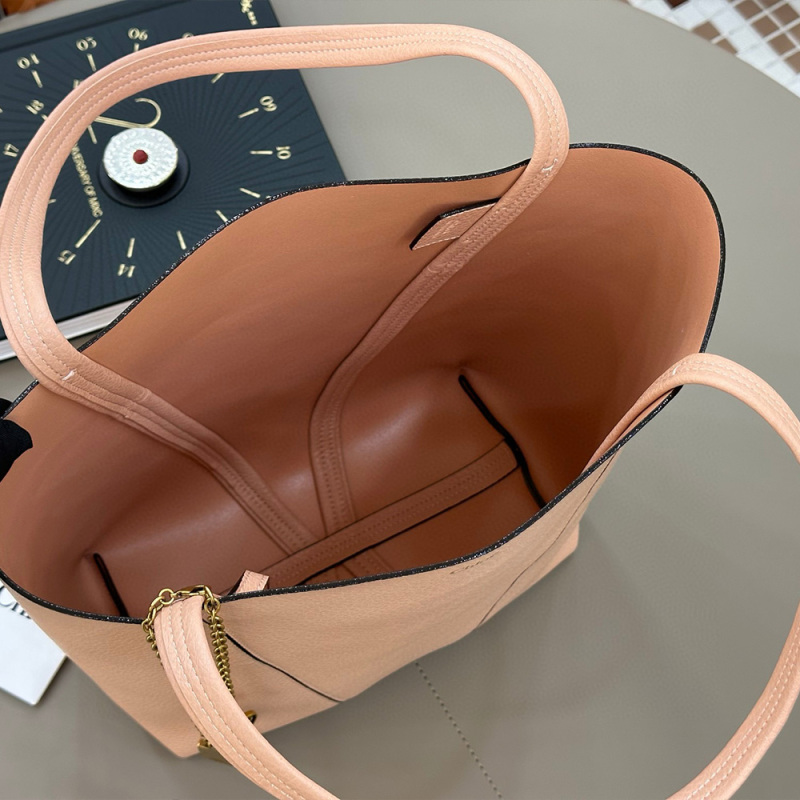 CHLOÉ SPIN TOTE BAG IN GRAINED LEATHER