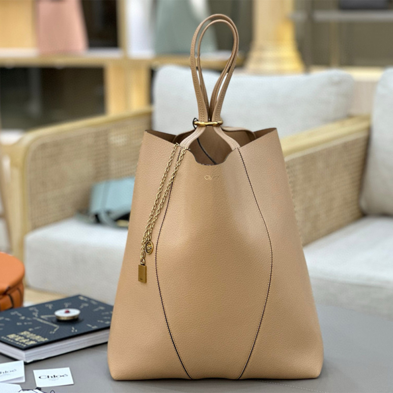 LARGE CHLOÉ SPIN TOTE BAG IN GRAINED LEATHER