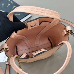 CHLOÉ SMALL CHLOÉ SPIN TOTE BAG IN GRAINED LEATHER