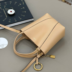 CHLOÉ SMALL CHLOÉ SPIN TOTE BAG IN GRAINED LEATHER