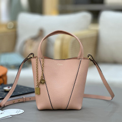 CHLOÉ SMALL CHLOÉ SPIN TOTE BAG IN GRAINED LEATHER