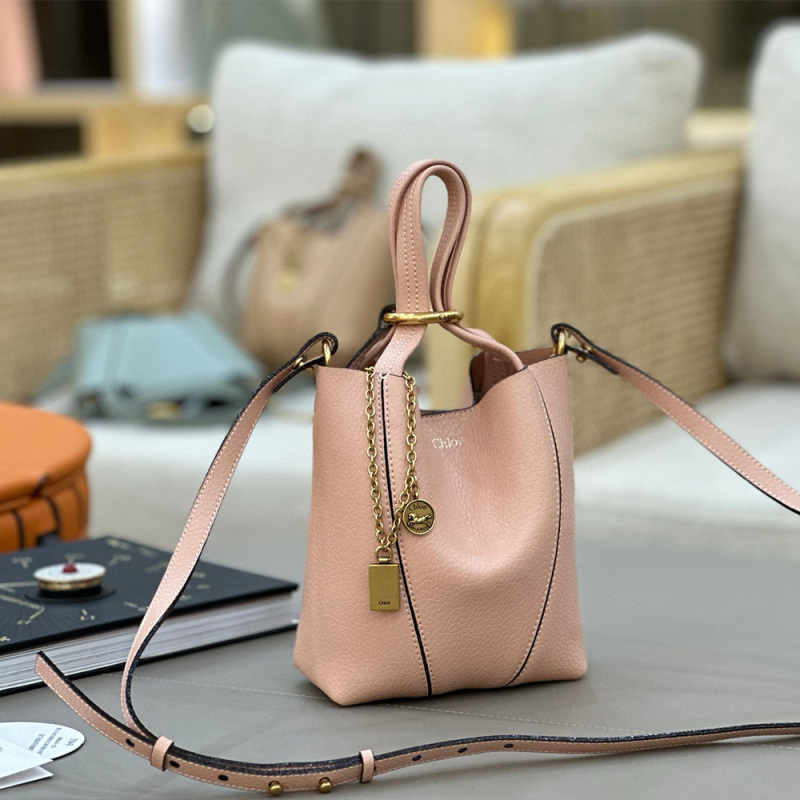 CHLOÉ SMALL CHLOÉ SPIN TOTE BAG IN GRAINED LEATHER