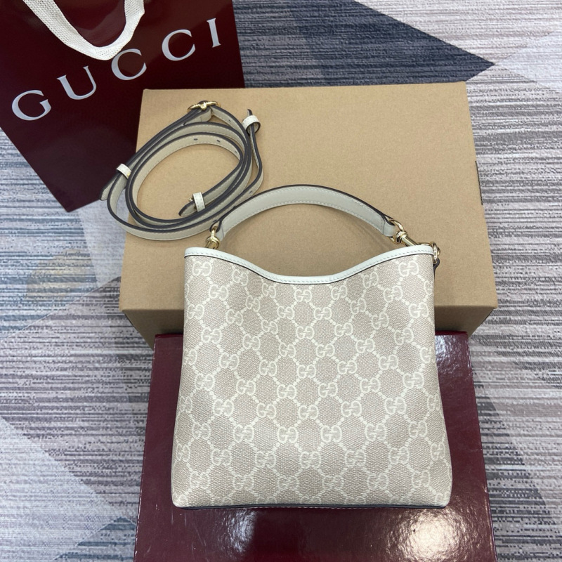 GUCCI GG Emblem small bucket bag