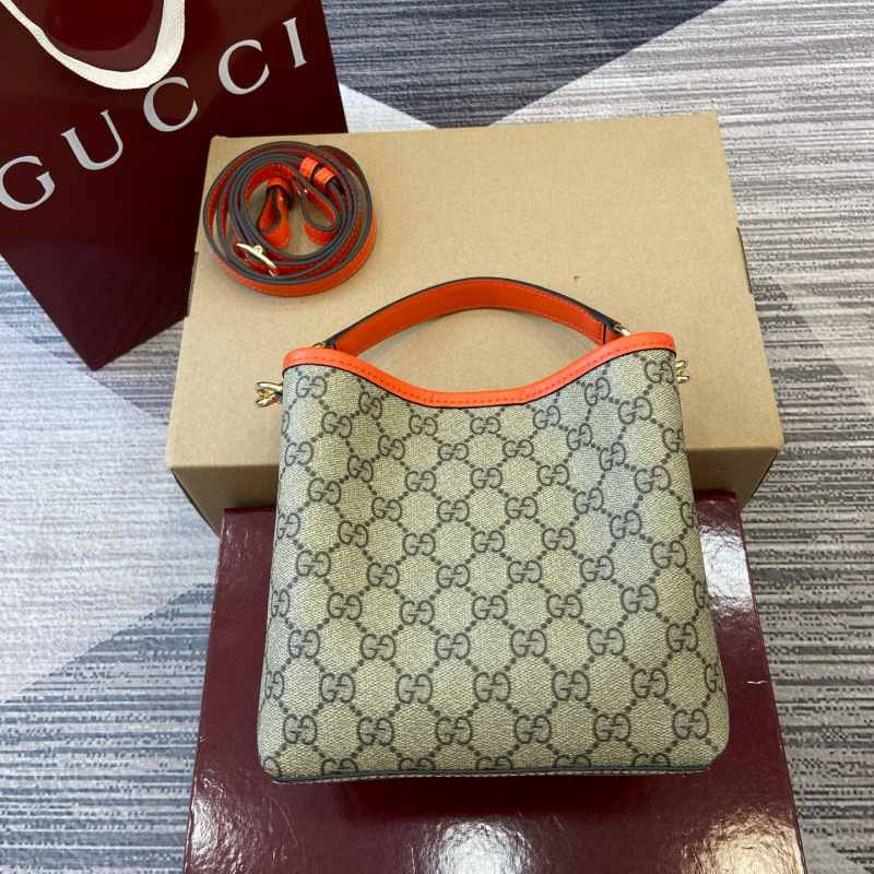 GUCCI GG Emblem small bucket bag