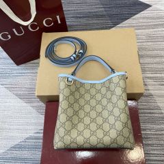 GUCCI GG Emblem small bucket bag
