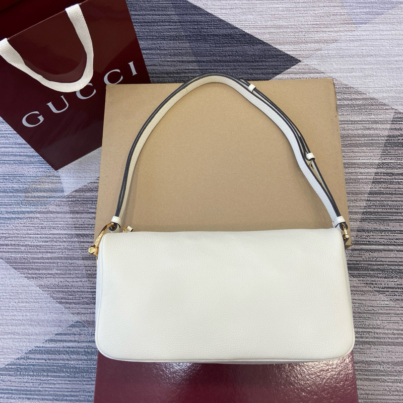 GUCCI Half Horsebit medium shoulder bag