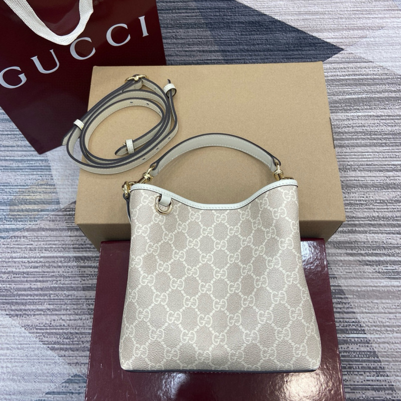 GUCCI GG Emblem small bucket bag