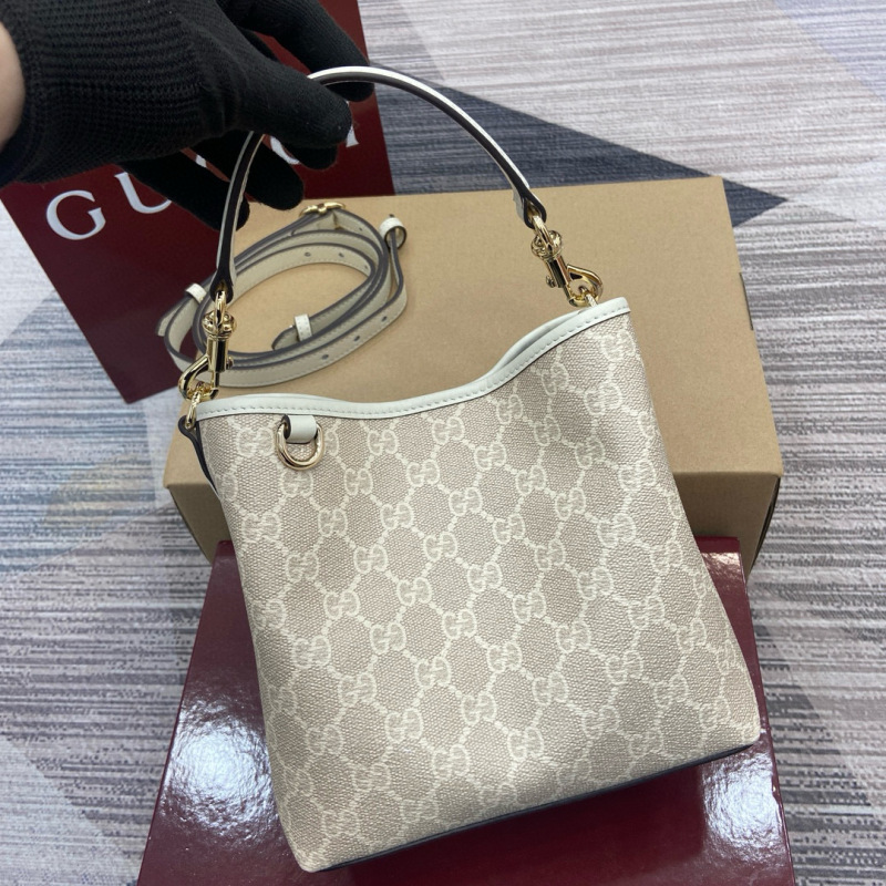 GUCCI GG Emblem small bucket bag