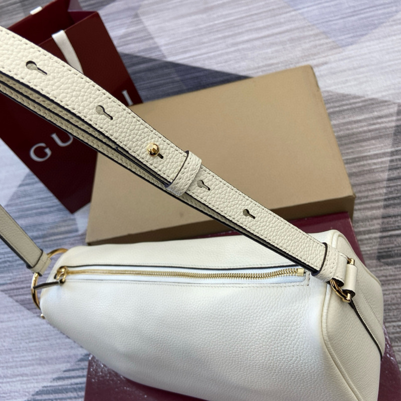 GUCCI Half Horsebit medium shoulder bag