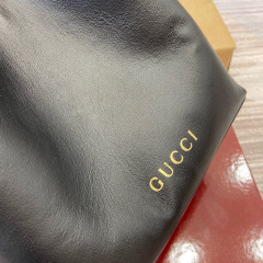 GUCCI GG Emblem small bucket bag