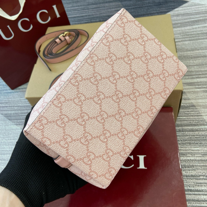 GUCCI GG Emblem small bucket bag