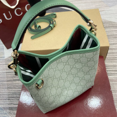 GUCCI GG Emblem small bucket bag