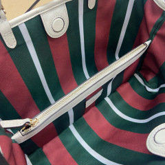 GUCCI GG Emblem medium tote bag