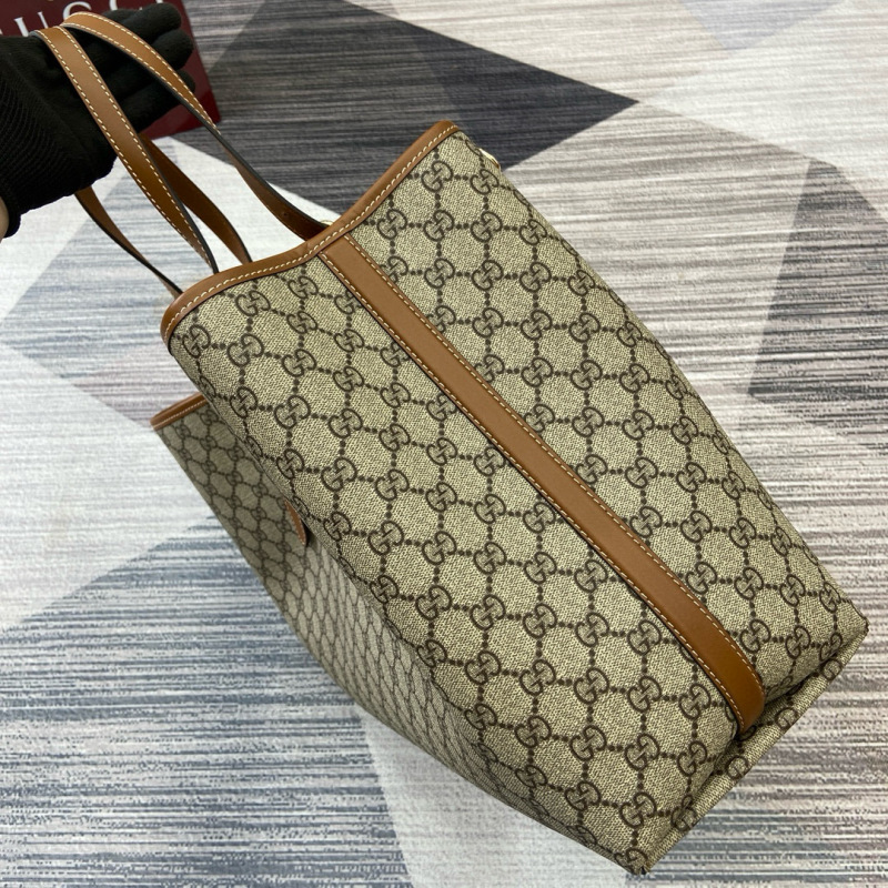 GUCCI GG Emblem maxi tote bag
