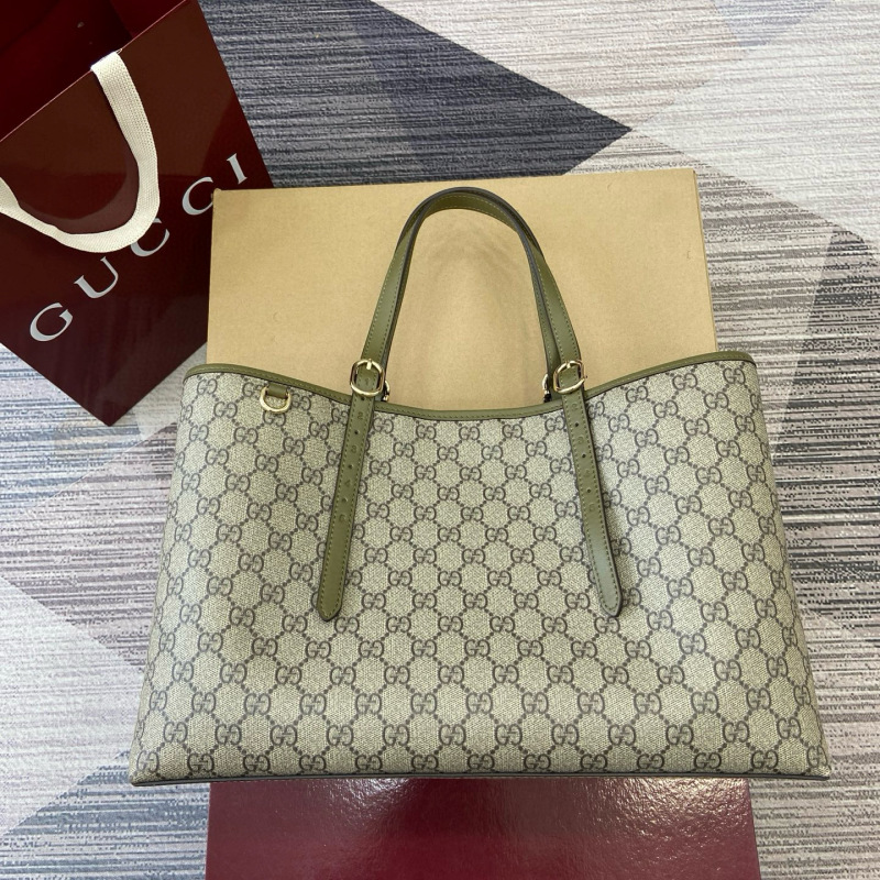 GUCCI GG Emblem large tote bag