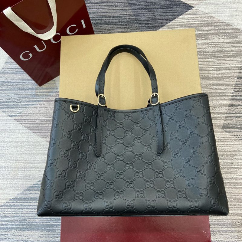 GUCCI GG Emblem large tote bag