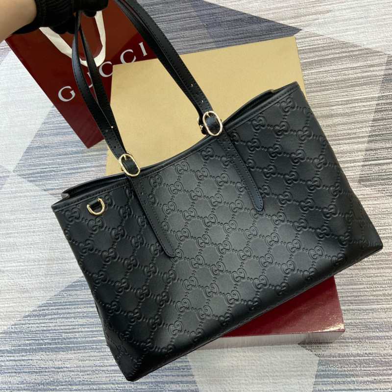 GUCCI GG Emblem large tote bag