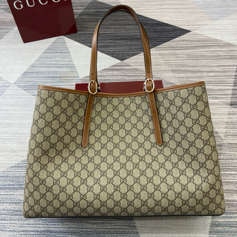 GUCCI GG Emblem maxi tote bag