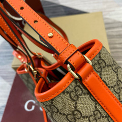 GUCCI GG Emblem medium tote bag
