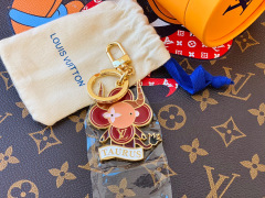 LV Constellation Keychain（Taurus）