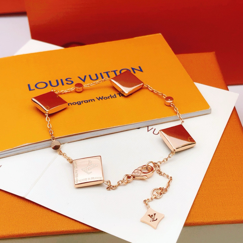 LV Bracelet