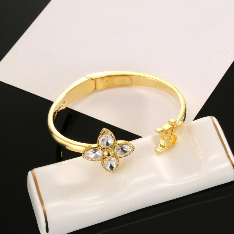 LV Bracelet