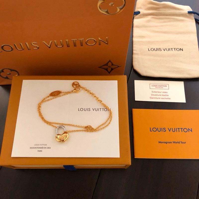 LV Bracelet