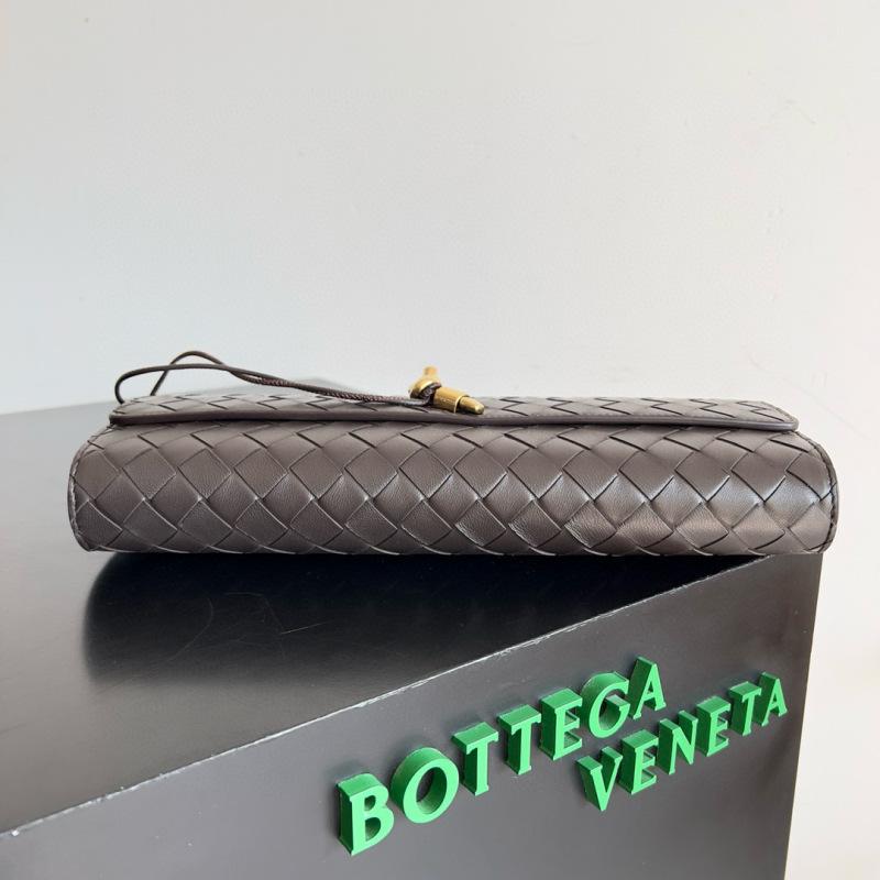 BOTTEGA VENETA Andiamo Clutch Bag