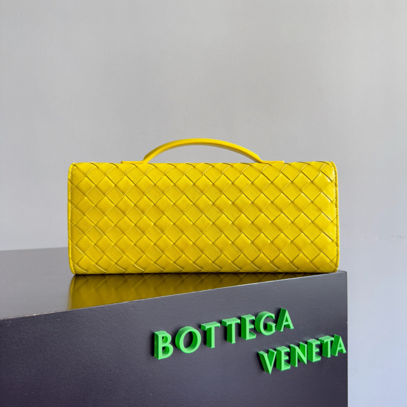 BOTTEGA VENETA Andiamo Clutch Bag