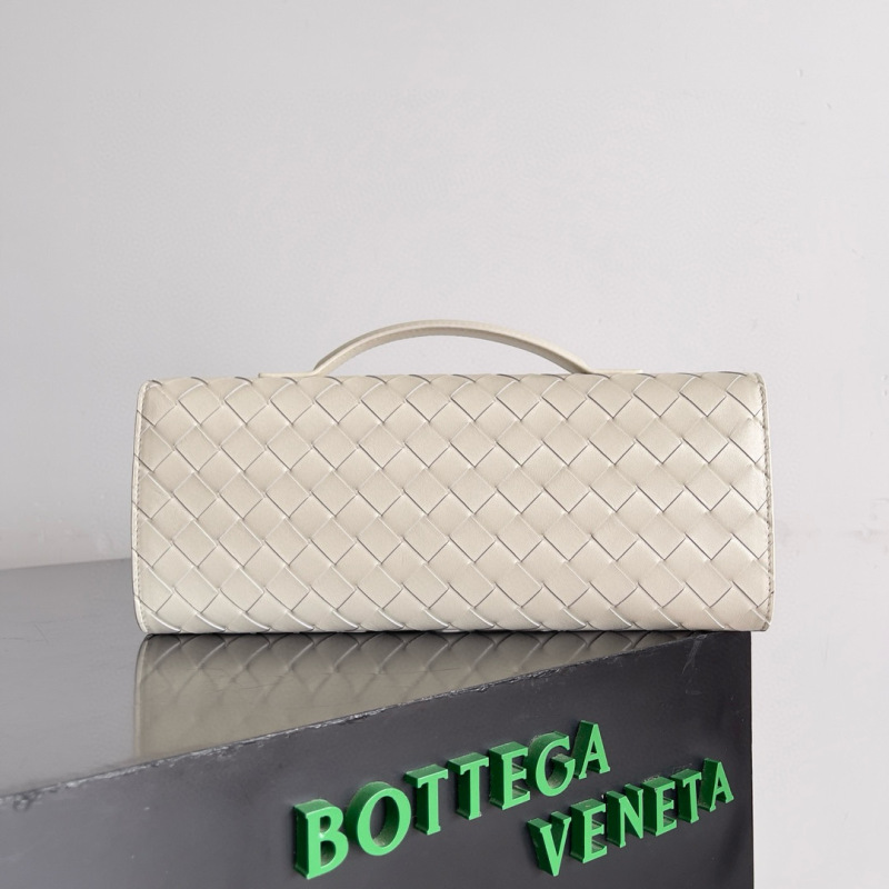 BOTTEGA VENETA Andiamo Clutch Bag