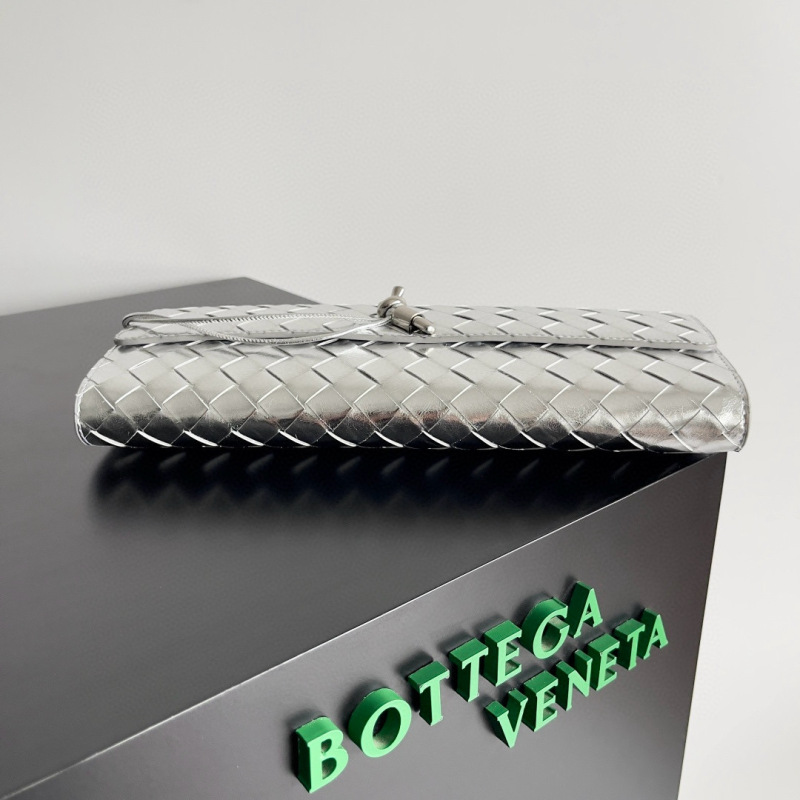 BOTTEGA VENETA Andiamo Clutch Bag