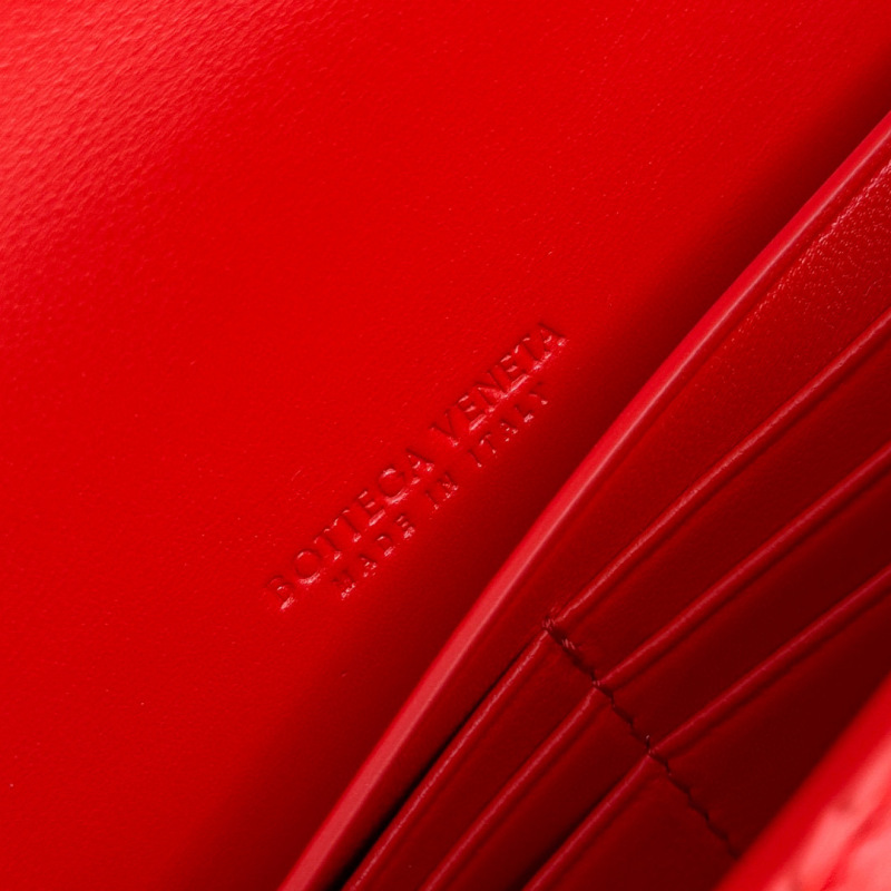 BOTTEGA VENETA Andiamo Clutch Bag