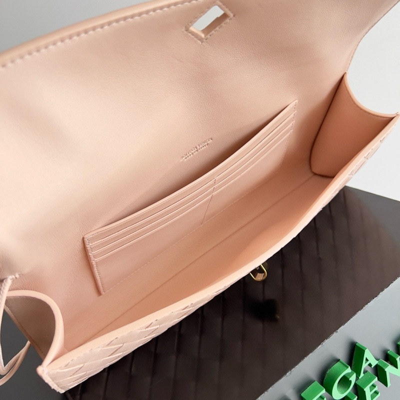 BOTTEGA VENETA Andiamo Clutch Bag