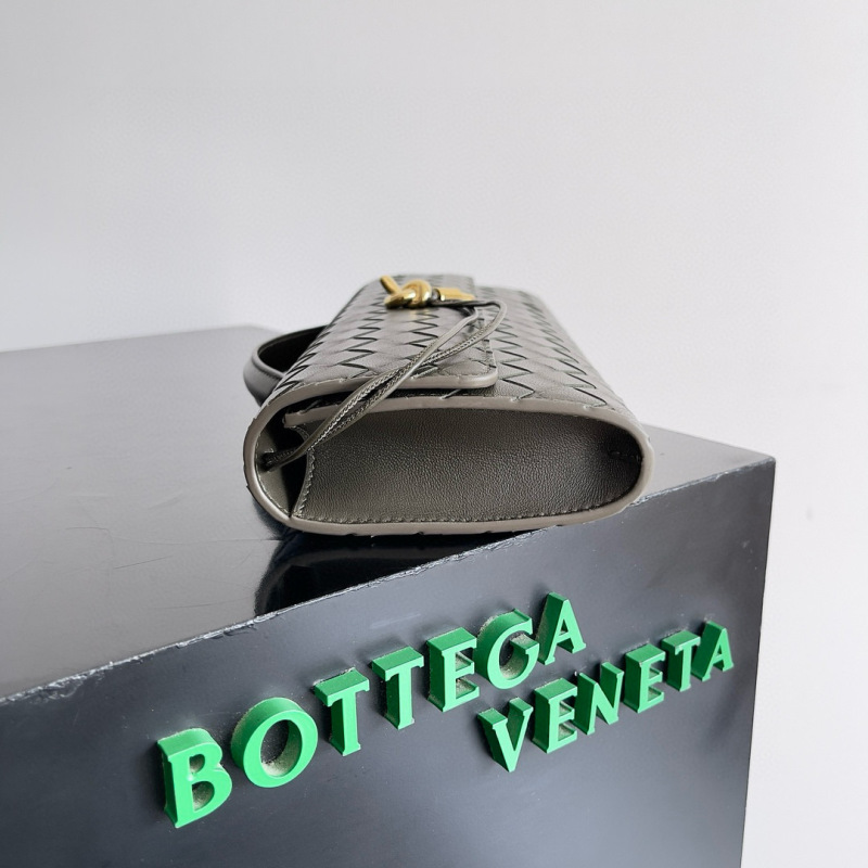 BOTTEGA VENETA Andiamo Clutch Bag