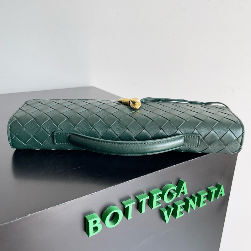 BOTTEGA VENETA Andiamo Clutch Bag
