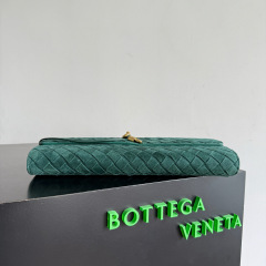 BOTTEGA VENETA Andiamo Clutch Bag