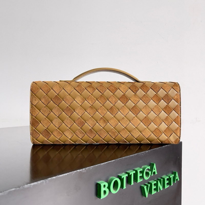 BOTTEGA VENETA Andiamo Clutch Bag