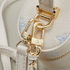 LV Vanity Chain Pouch