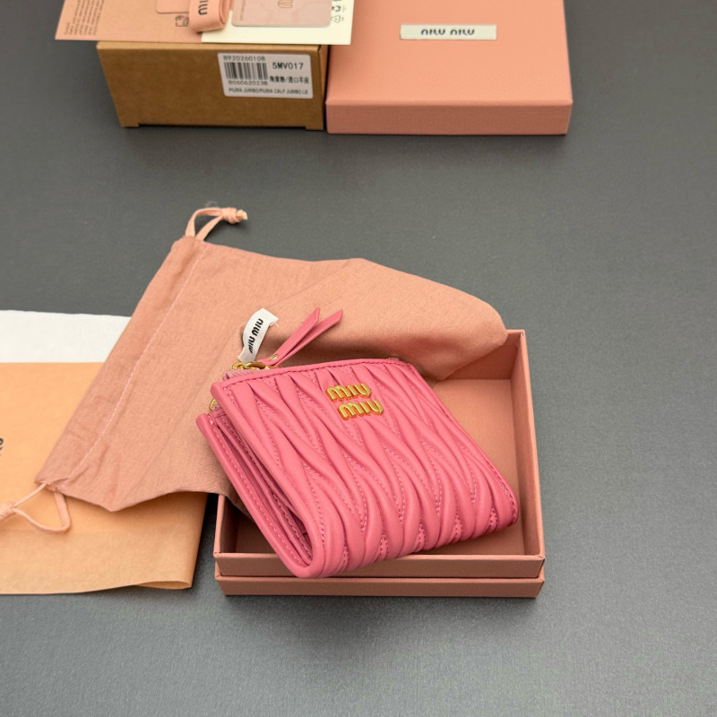 MIU MIU Matelassé nappa leather small wallet