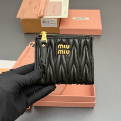 MIU MIU Matelassé nappa leather small wallet