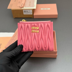 MIU MIU Matelassé nappa leather small wallet