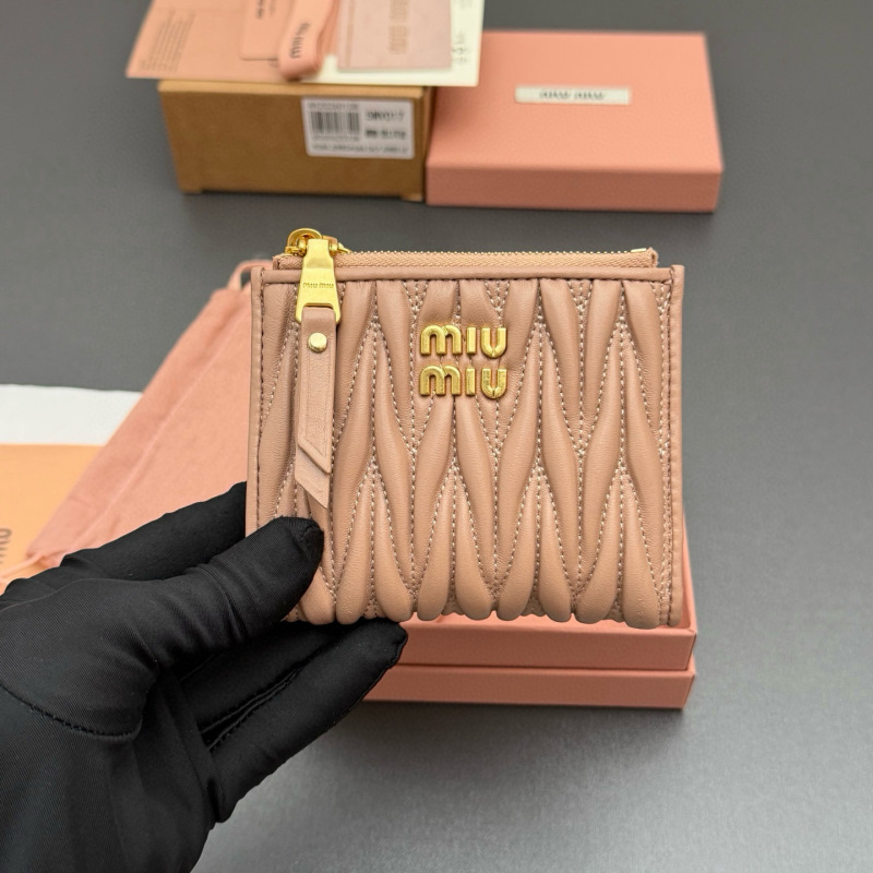 MIU MIU Matelassé nappa leather small wallet
