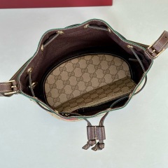 GUCCI Venice small bucket bag